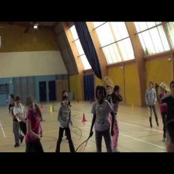Séance speed badminton en milieu scolaire à Jules Ferry - FSBCF